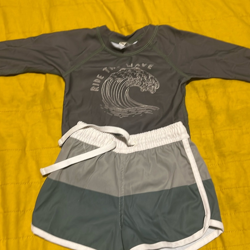 Rylee and cru rash, guard and board shorts